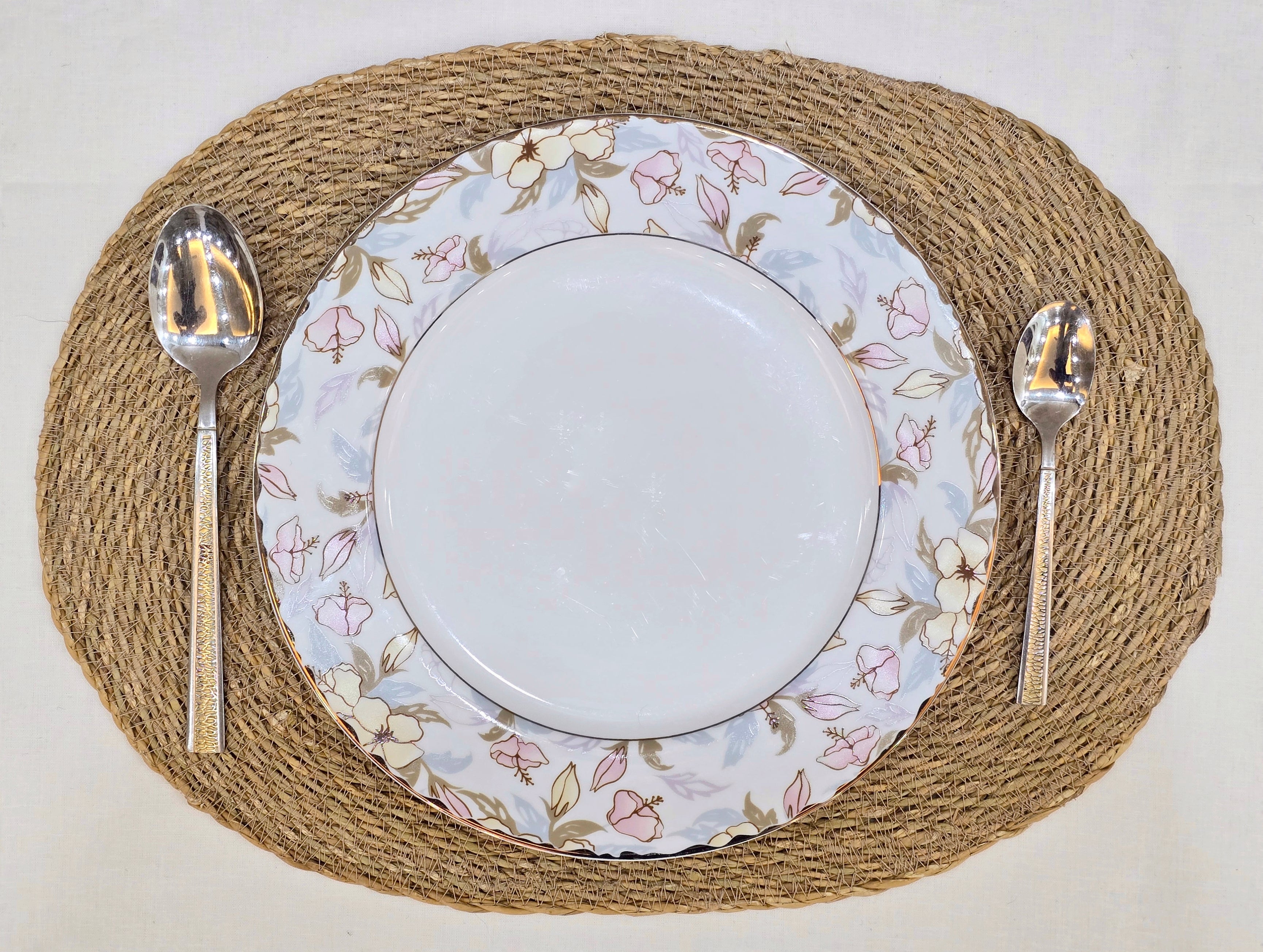 KAF Home Oval Seagrass Placemat - 14