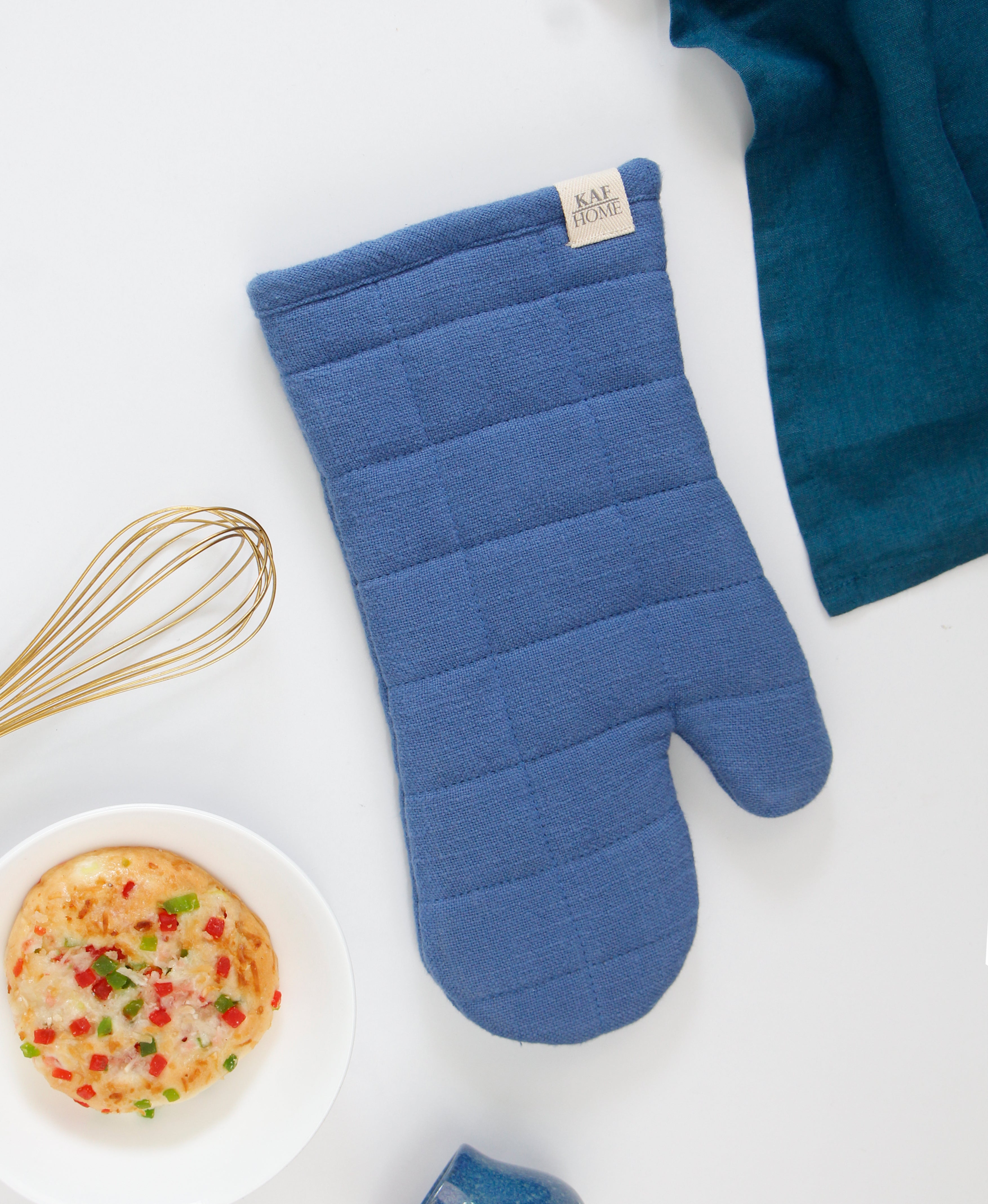 KAF Home Monaco Quilted Oven Mitt