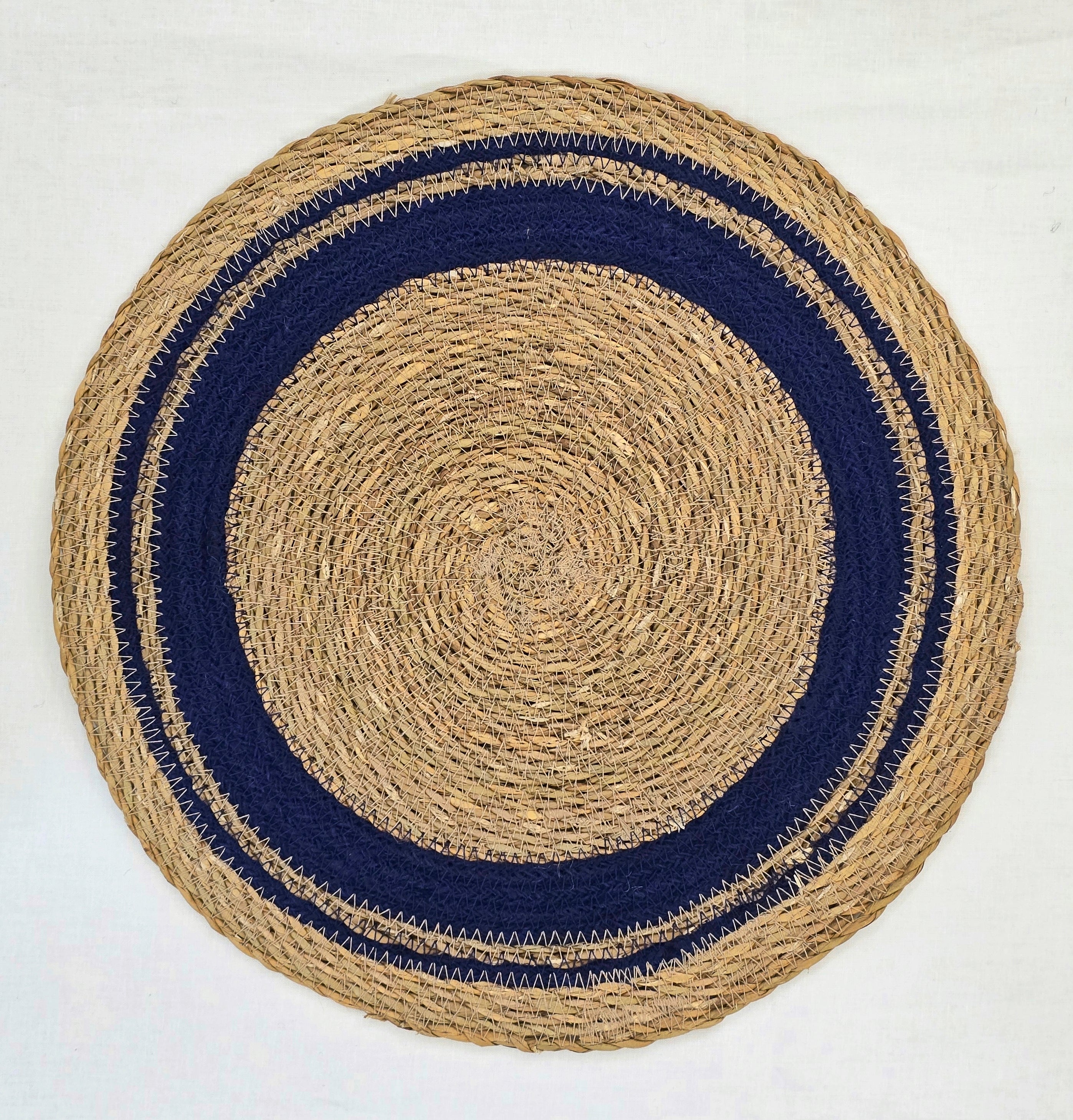 KAF Home Round Seagrass Circle Border Placemat - 14